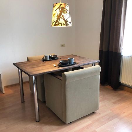 Ferienwohnung Mit 1 Schlafzimmer Алтенщайг Екстериор снимка