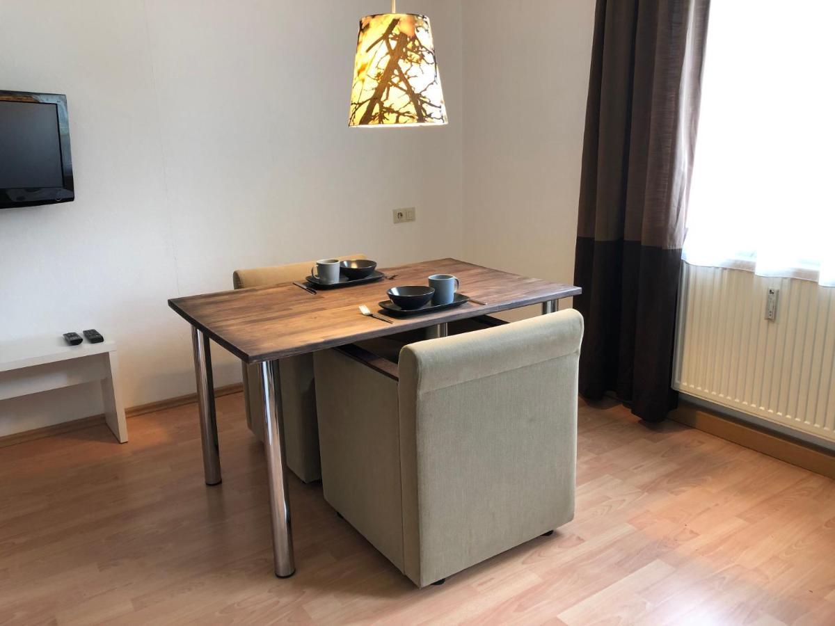 Ferienwohnung Mit 1 Schlafzimmer Алтенщайг Екстериор снимка